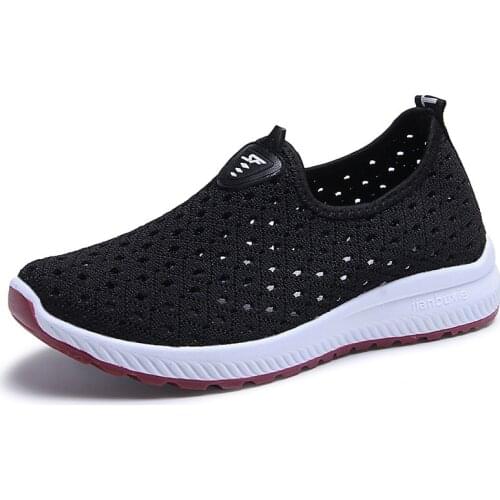 New Summer Women Shoes Breathable Mesh Sneakers Shoes Ladies Slip on Flats Socofy Loafers Shoes Fashion Trainers Women