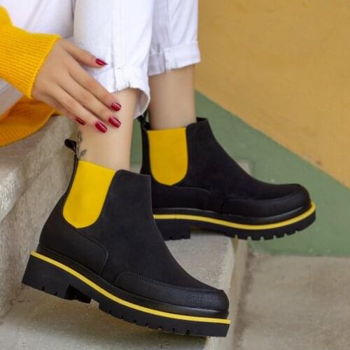 Tonar Zanni Black Suede Yellow Detailed Woman Boots Rubber Detailed New Season