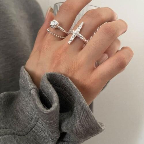 Ventfille Paired Rings