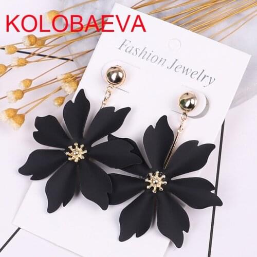 Jewelry Black Flower Drop Earrings Personality Metal Earrings Bohemian Geometric Large Earrings Korean Womens Gift Fashion CC