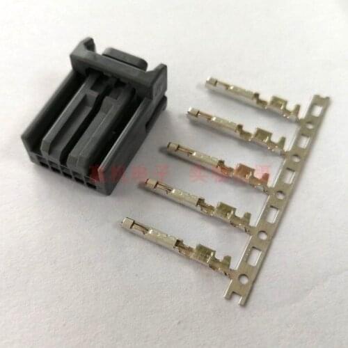 For HONDA female multimedia navigation CD host instrument temperature sensor plug connector 5PIN cluster housing