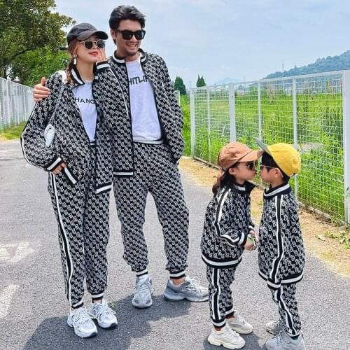 Fashion Brand Letter Printed Sports Casual Set for Kids Parents Jaket and Pants Family Look Father Mother Boys Girls Clothing