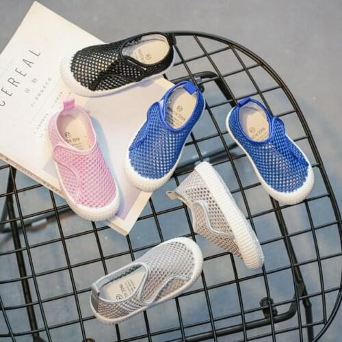 Summer Children Velcro Mesh Cloth Shoes Boys and Grils Single-layer Mesh Shoes Baby Soft-bottom Hole Cloth Sandals
