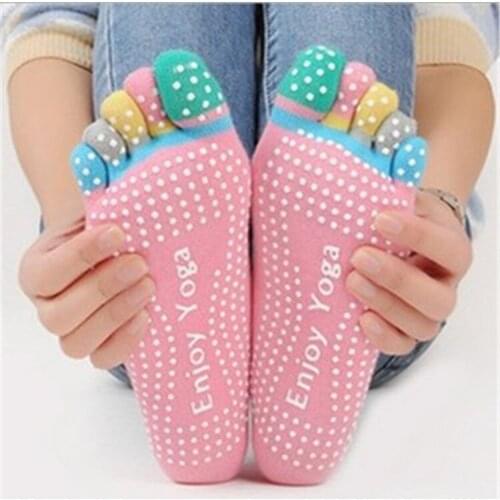 200Pcs/Lot Fashion New Women Summer Girl 5 Toe Colorful Yoga Gym Non Slip Massage Toe Socks Floor Dancing Motion