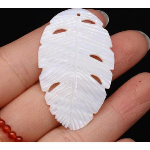 Natural Crystal White Shell Carved Leaves Charms Pendant for DIY Jewelry Making DIY Necklace Accessories Exquisite Gift 5PCS