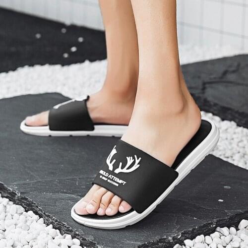 Men Slippers summer Deer patter wear trend Korean version of the personality word drag couple outdoor sandals female flip flops