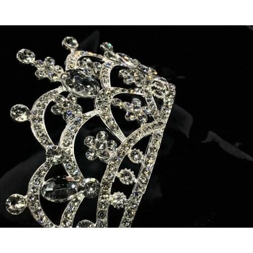 Women Baroque Crown Vintage New Retro Silver Tiara Beautiful Headpiece Wedding Tiaras Hair Accessories For Prom Birthday Party