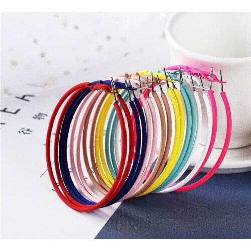 1Pair 5/6/7cm Fashion Simple Candy Color Big Hoop Earrings European Women Personality Solid Color Circle Earrings Jewelry E291