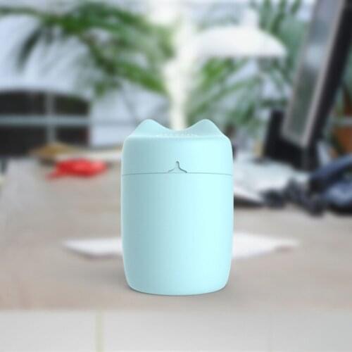 2021 New USB Air Humidifier Ultrasonic Cool Mist Adorable Mini Humidifier with LED Light Car Aromatherapy Essential Oil Diffuser