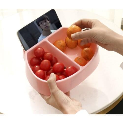 Creative Snack Bowl Plastic Snacks Storage Box Nuts And Dry Fruits Plate Tray Dish Organizer With Phone Holder 21.5cm x21cm 1pc