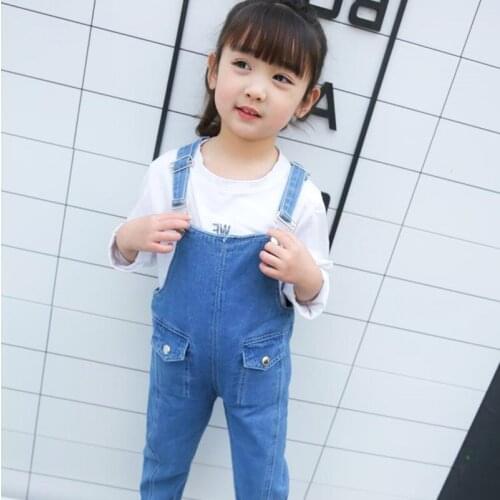 Kids denim overalls 2019 spring girls cowboy strap pants children Korean belt trousers 3 to 7 years child hole jeans clothes