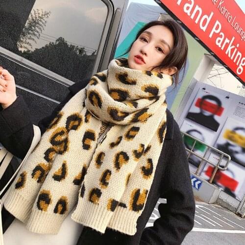 Chinese quality Silk New style Fall and Winter knitting wool Fashion Lovely Classic print Scarf lady beach thickening warm Shawl