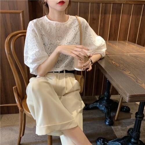 2021 New Women Summer Cotton Hook Flower Blouse Puff Sleeve White Shirt Pullover Casual Tops