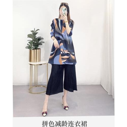 HOT SELLING Miyake fashion 7 minutes of sleeve print geometry fold long T-shirt IN STOCK