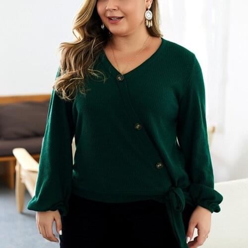 Autumn and winter plus size womens sweater 4XL5XL 6XL 7XL 8XL bust 129CM solid color sexy V-neck fashion lantern sleeve sweater