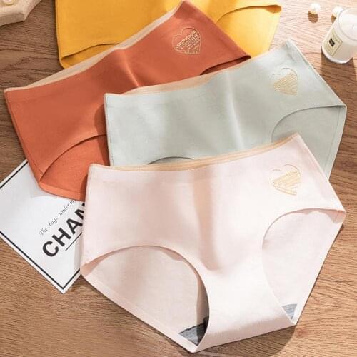 Women Sexy Mid Waist Love Heart Print Cotton Underwear Briefs Comfortable Female Underpants Solid Color Panty Intimates