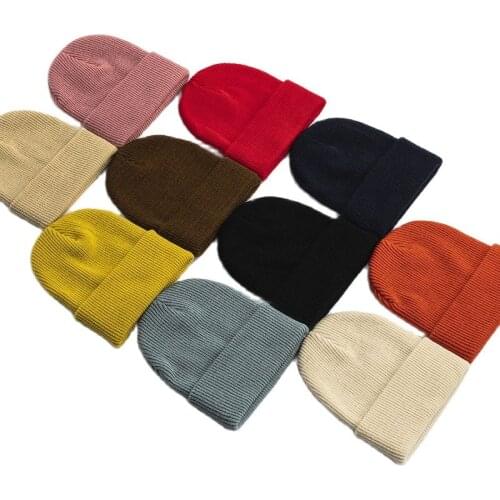 Men Women Solid color Beanies cap Winter adult curled Brimless melon Knitted hat Skullcap Ski sport Skullcap gorras