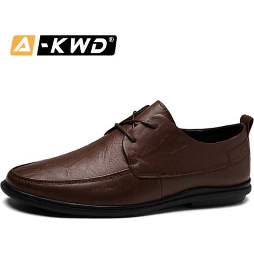 2020 Genuine Leather Mens Loafers Men Casual Shoes Luxury Brand Moccasins Breathable Slip on Black Driving Shoes Plus Size 36-47