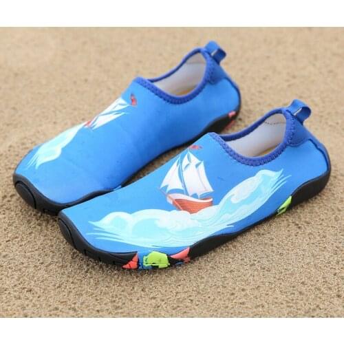 Summer Fashion Printing Barefoot Shoes Couple Men Outdoor Water Sport Wading Swimming Shoes Slip On Beach Shoes zapatillas agua
