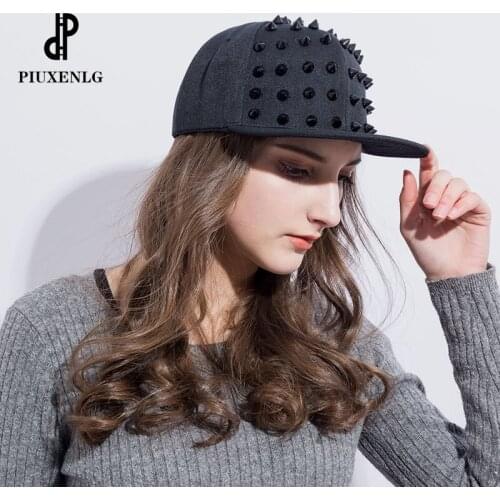 Unisex Punk Hedgehog Hat Personality Jazz Snapback Spike Studded Rivet Spiky Baseball Cap for Hip Hop Rock Dance Bons Dad hats