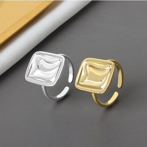 2021 Fashion Simple Style Geometric Square Round Ring for Women Wedding Engagement Ring Jewelry Party Travel Gift Adjustable