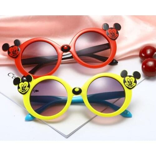 Cartoons Mickey Childrens sunglasses lovely boy Female personality sunglasses Childrens birthday delivery decoration eyes