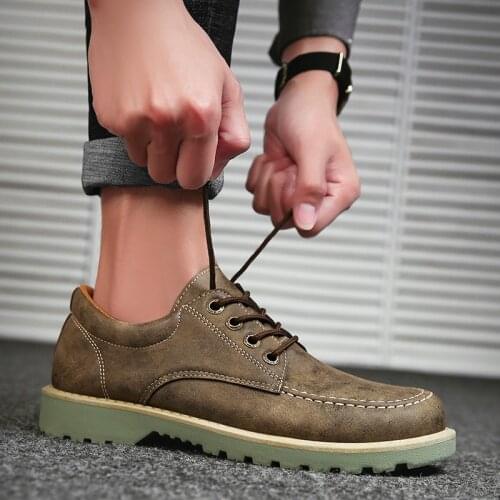 New Breathable Mens Casual Shoes High-quality sports breathable sneakers trendy casual shoes Lightweight Men Sneakers