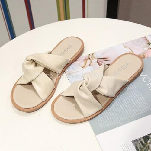 Women Slippers Soft-Bottomed Summer Sandals Indoor Outdoor Flip-flops Beach Shoes Woman zapatos mujer 2021 New Slippers Women