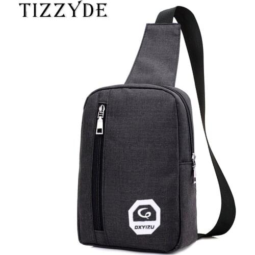 2019 Casual Sports Chest Shoulder Bag Messenger Bag Mens Shoulder Bag Headphone Plug Korean Trend High Quality Package HYF243