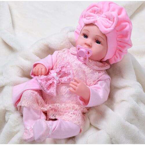45 CM Cute Baby Girl Toys Reborn Bebe Dolls Toy Plush Cloth Body Newborn Bebe Doll Soft Silicon Doll No Function Girls Toy Gifts