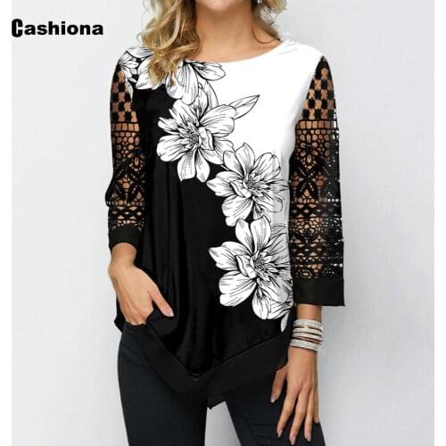 Plus Size Ladies Elegant Leisure Casual T-shirt Boho Flower Print Womens Top 2021 Summer New Patchwork Lace Tee shirt Femme 5XL