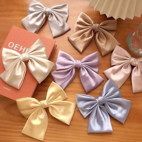 Korean Fine Bow Hairpins Fashion Satin Fabric Milk White Big Bowkont Lady Hair Clips Grace Girl Spring Clip Barretters Headwear