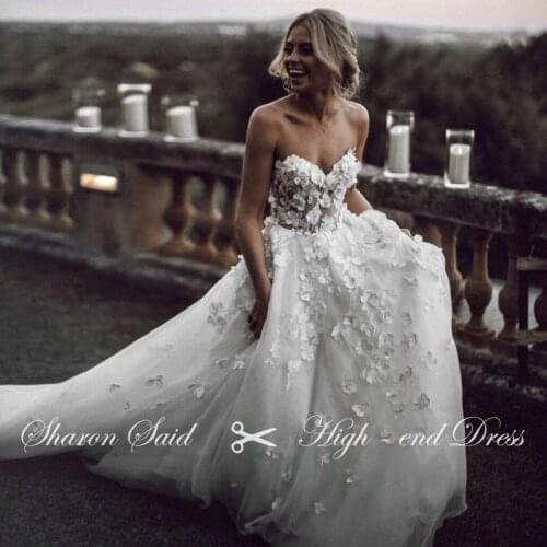 Sharon Said Boho 3D Flowers Wedding Dresses 2021 Beach Sleeveless Lace Bridal Gowns A Line Princess Backless Vestidos de novia