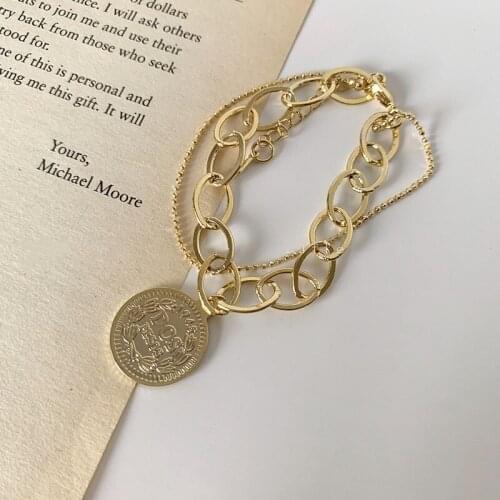 2020 Noble Fashion Gold Color Women Bracelet Charm Chain Letters Queen Head Coin Pendant Bracelet High Quality Jewelry Gifts