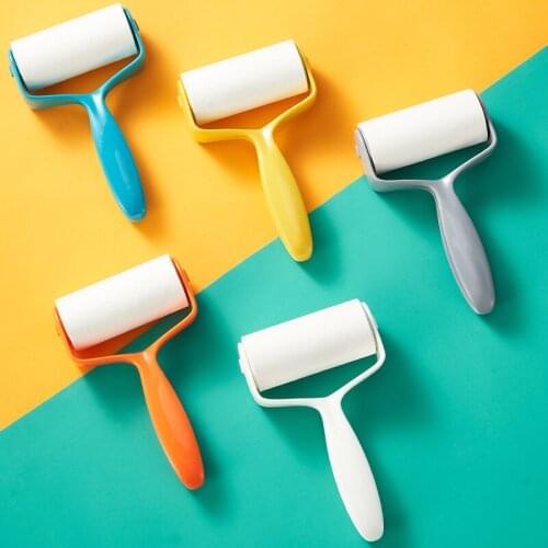 Pet Hair Remover Roller - Dog & Cat Fur Remover with Self-Cleaning Base ，9 Refills 540 Sheets