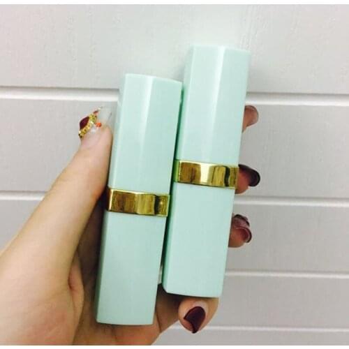 Empty Lipstick Bottle Lip Gloss Tube Lip Balm Tube Container Cute Candy Color DIY Lip Balm Containers Cosmetic Tool 20pcs/lot