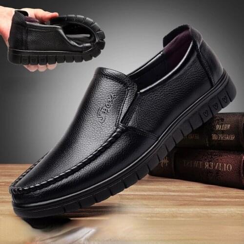Autumn and winter new first layer cowhide casual mens shoes mens leather shoes tide one-step middle-aged fathers shoes
