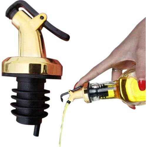 Olive Oil Sprayer Vinegar Bottles Can Lock Plug Seal Leak-proof Food Grade Plastic Nozzle Sprayer Liquor Dispenser Kitchen Tools