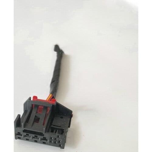 Car glass lifter motor plug connector with wire For Volkswagen Sagitar Magotan new Passat Tiguan For Audi A3 Q3 OEM 5K0 972 708