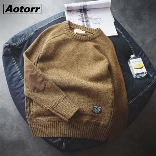 Pullover Mens College Style Patch Color Contrast and Thickened Round Neck Sweater Male Fashion Thick Wool Sweater Knitwear