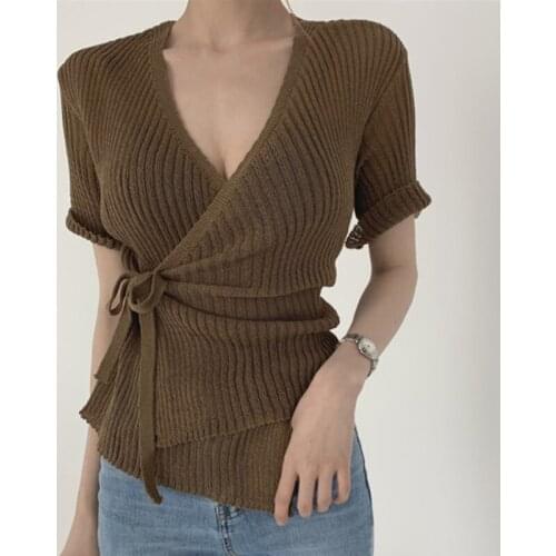 2021 Summer Knitted Tops Tees Sexy V-neck Korean Sweater T-Shirt Women Short Sleeve Belted Cardigan T Shirts Black Solid T004