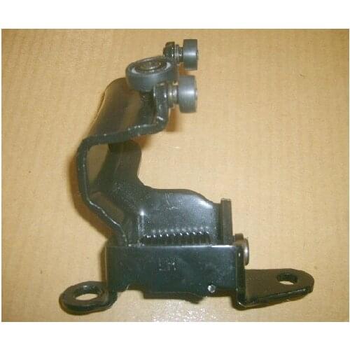 6206300-v08 6206400-v08 original Great Wall COWRY V80 left right sliding door middle hinge