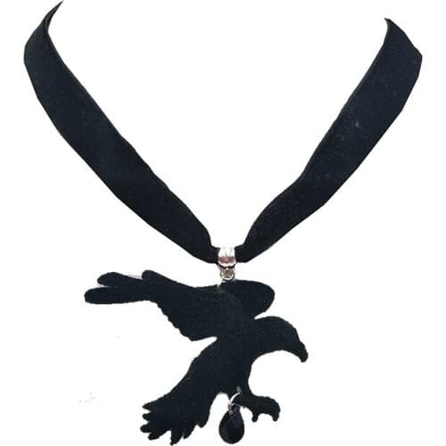 Simple Vintage Velvet Eagle Choker Short Black Clavicle Collar Animal Pendant Necklace Gothic Bird Chokers Necklaces for women