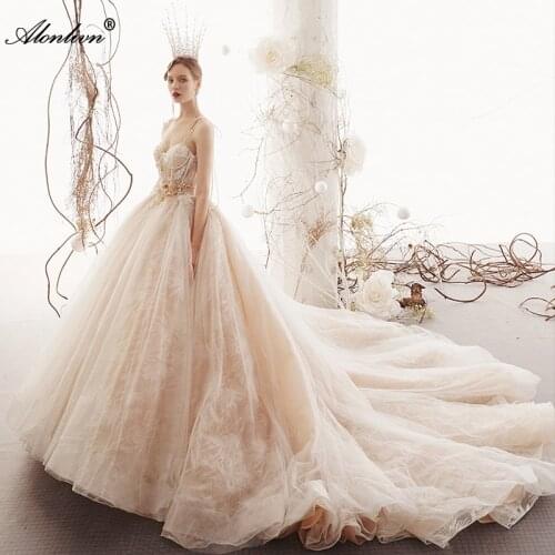 Alonlivn New Design Beading Pearls Spaghetti Straps Lace Up Ball Gown Wedding Dress Long Train Sweetheart Bridal Gowns
