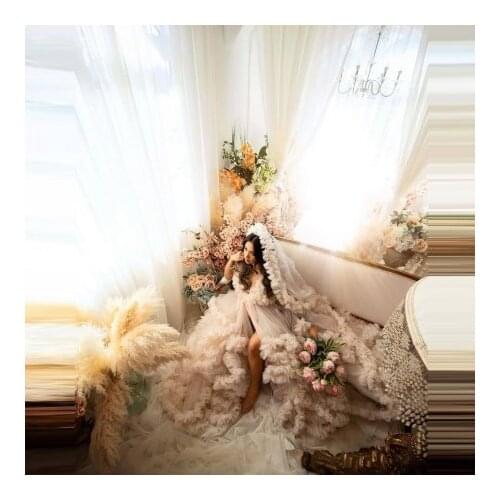 Extra Puffy Pregnancy Gowns Sleeveless V Neck Tiered With Flares Ball Gown Ivory Bridal Maternity Robes Plus Size