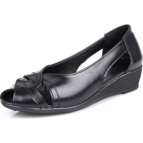 Promotional Genuine Leather Sandals Women Casual Sandals 2021 Summer Fish Mouth Shoes Comfort Soft Sole Ladies Wedges Flat Shoes