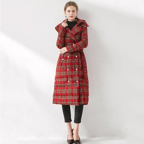 In the original long down jacket female white duck down European grid thickening of 2019 autumn winters feather coat