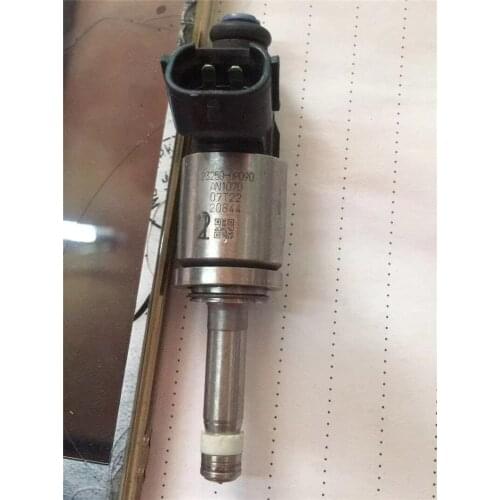 23250-0P090 Fuel injector for LEVIN Corolla 1.2T