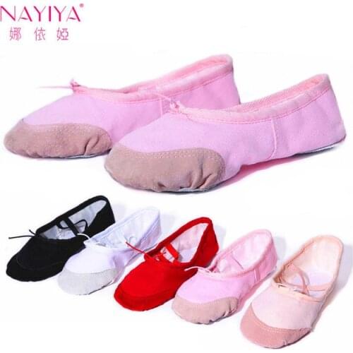 Childrens dance shoes, girls' ballet, soft-soled shoes, practice shoes, adult dance physique teachers, folk dance shoes