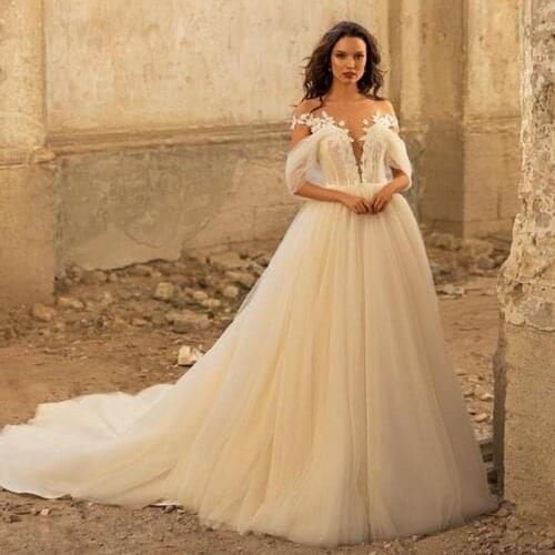 Eightree Elegant Off Shoulder Ivory Wedding Dress 2021 A-Line Tulle Applique Bridal Gown Long Evening Princess Dress Custom Size